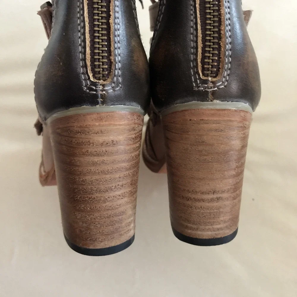 freebird women tan
